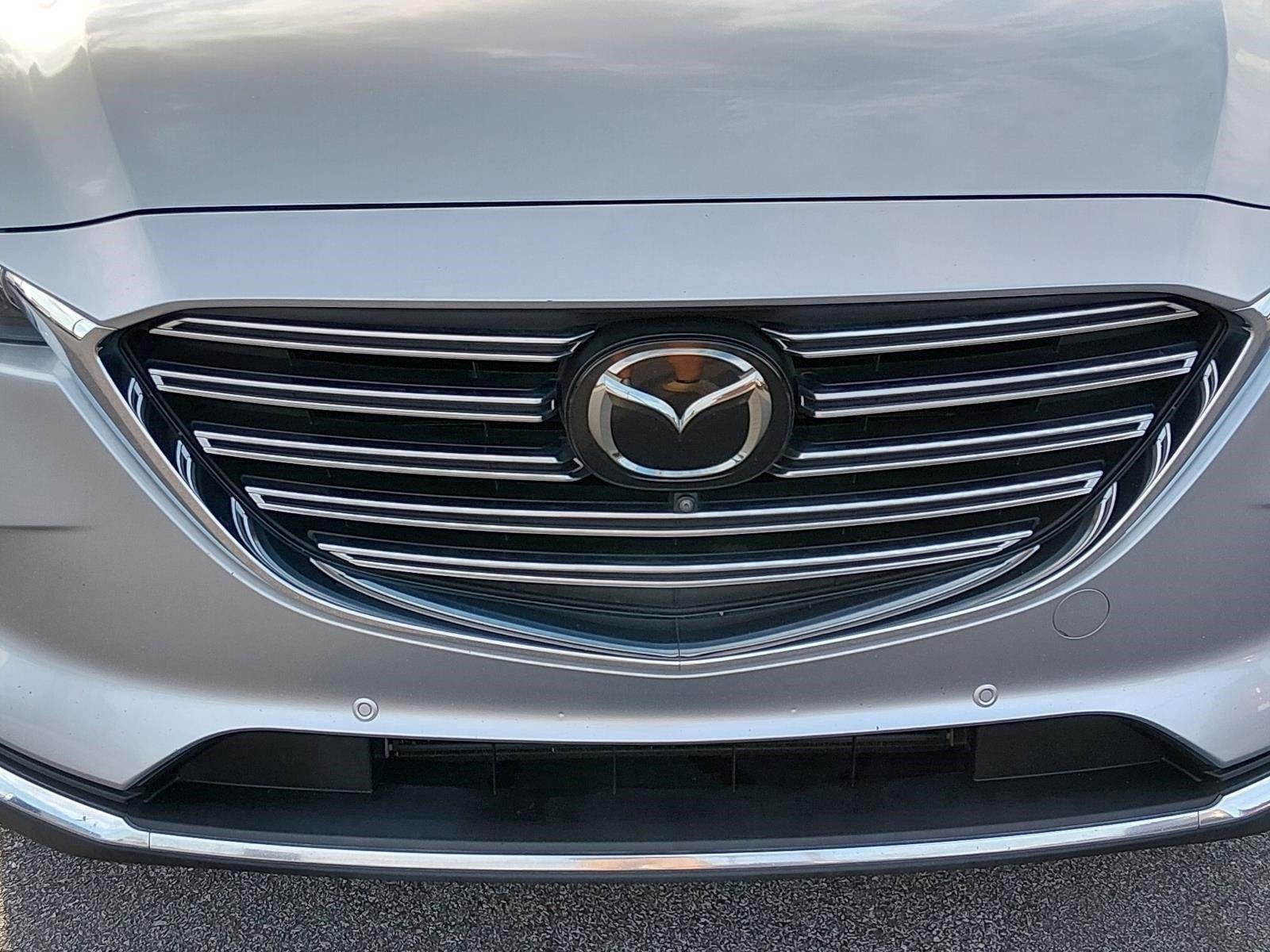 Used 2022 Sonic Silver Metallic Mazda Grand Touring image 9