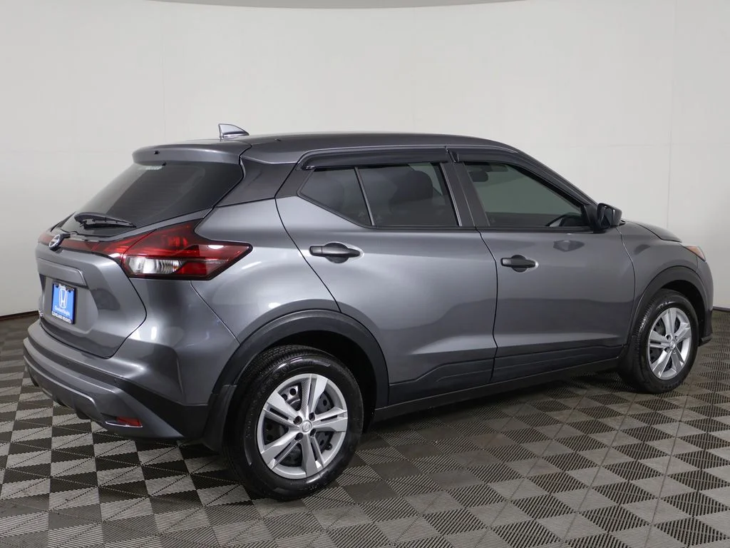 Used 2024 Gun Metallic Nissan S image 8