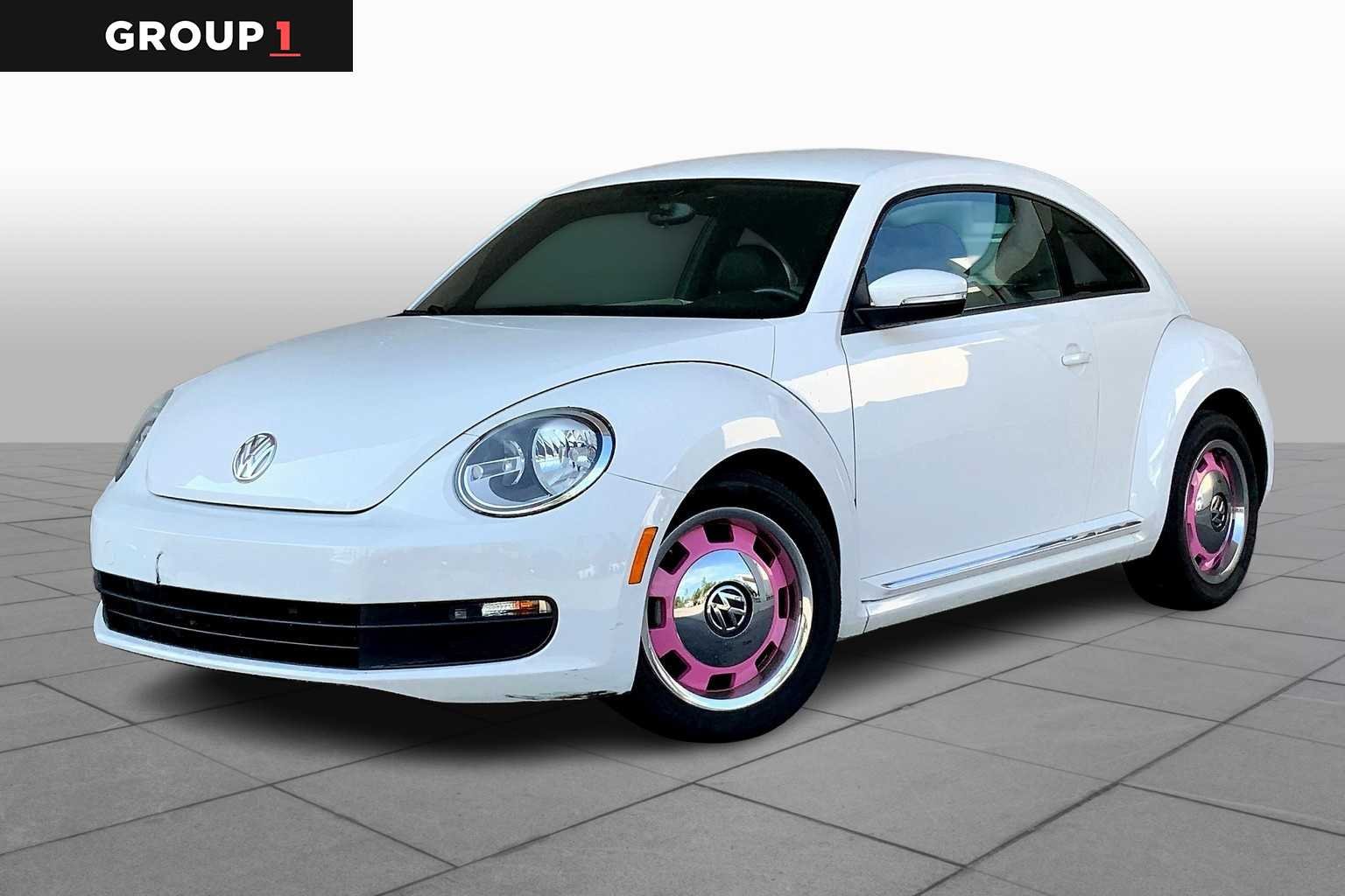 2013 Volkswagen Beetle 2.5L Auto w/Sunroof, Sound & Nav. PZEV's photo