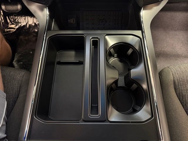 New 2026 Carbonized Gray Metallic Ford XLT image 38