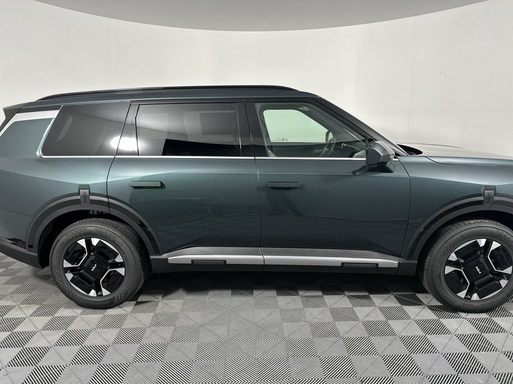New 2027 Black Kia EX image 18