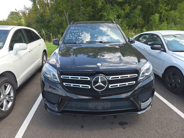 Used 2017  Mercedes-Benz GLS 550 image 2
