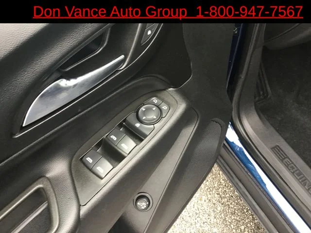 Used 2023 Blue Chevrolet LT image 19