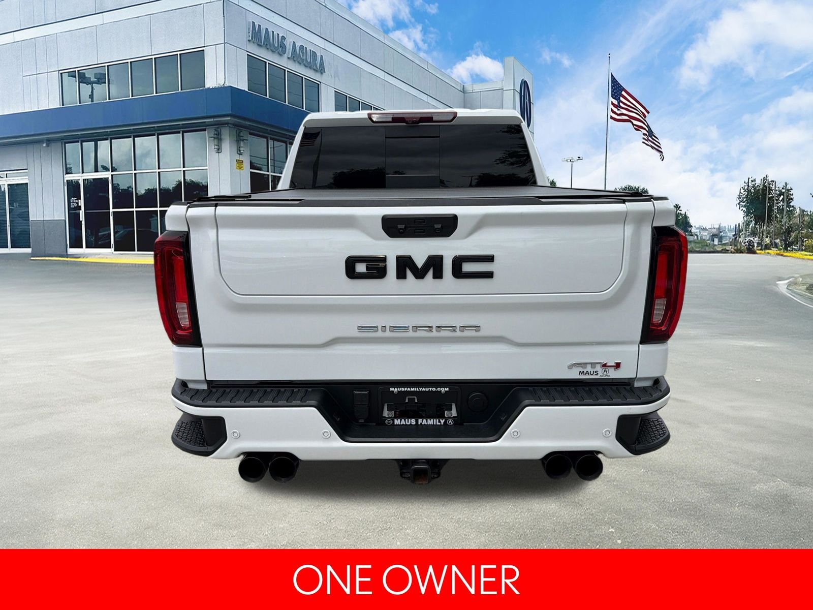 Used 2024 White GMC AT4 image 5