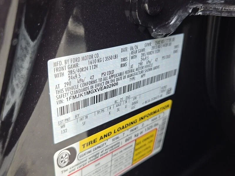 New 2027 Dark Matter Gray Metallic Ford MAX Platinum image 6