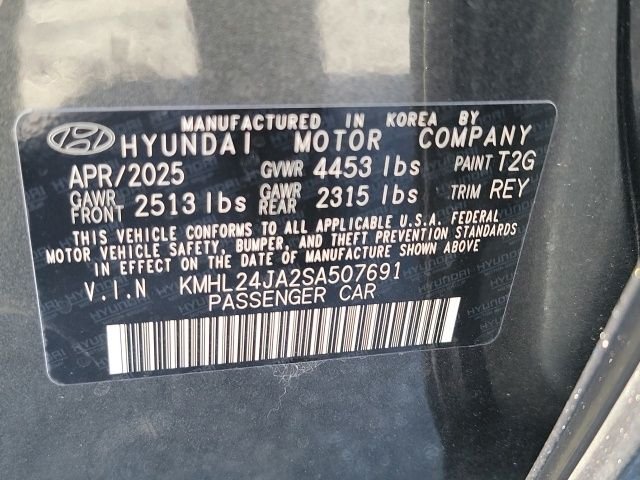 Certified Used 2025 Gray Hyundai SE image 5