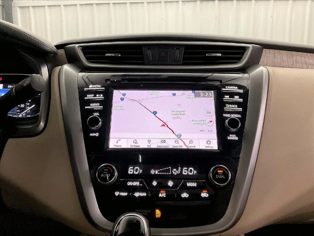 Used 2022 Gray Nissan SL image 36