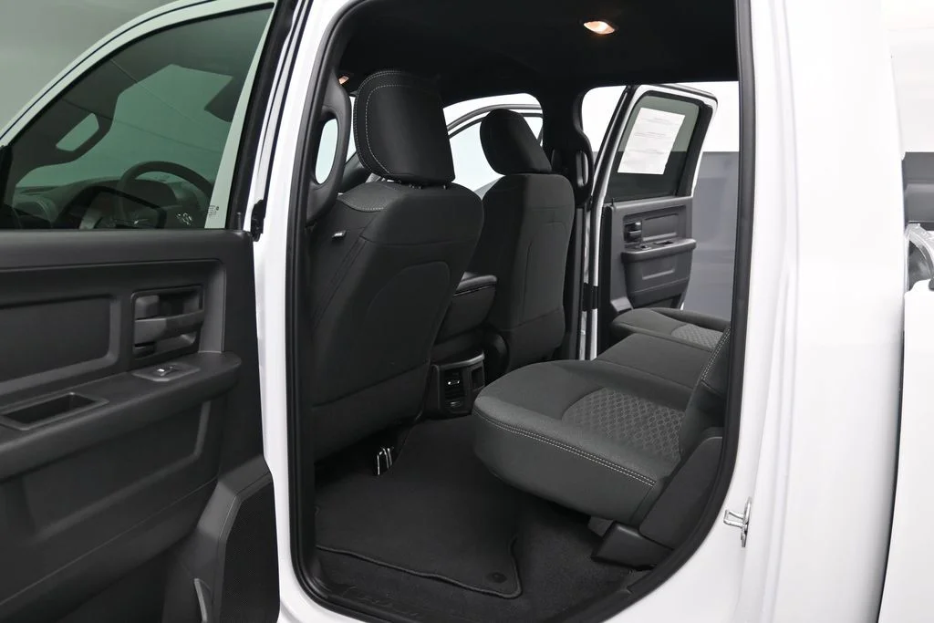 New 2026 Bright White Clear-Coat Exterior Paint RAM Tradesman image 14