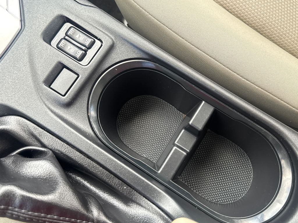 Used 2020 Black Subaru Premium image 28