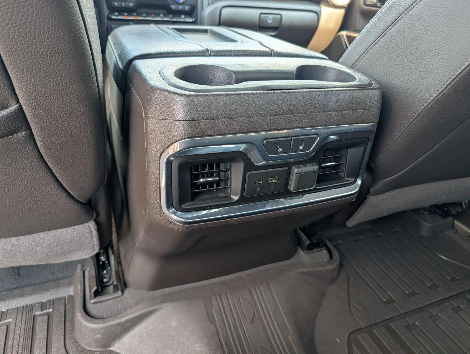 Used 2021 SATIN STEEL METALLIC GMC Denali image 33