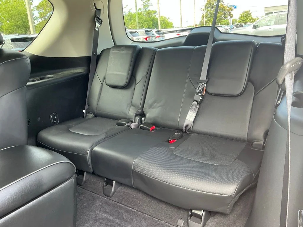 Used 2019 Gray INFINITI LUXE image 35