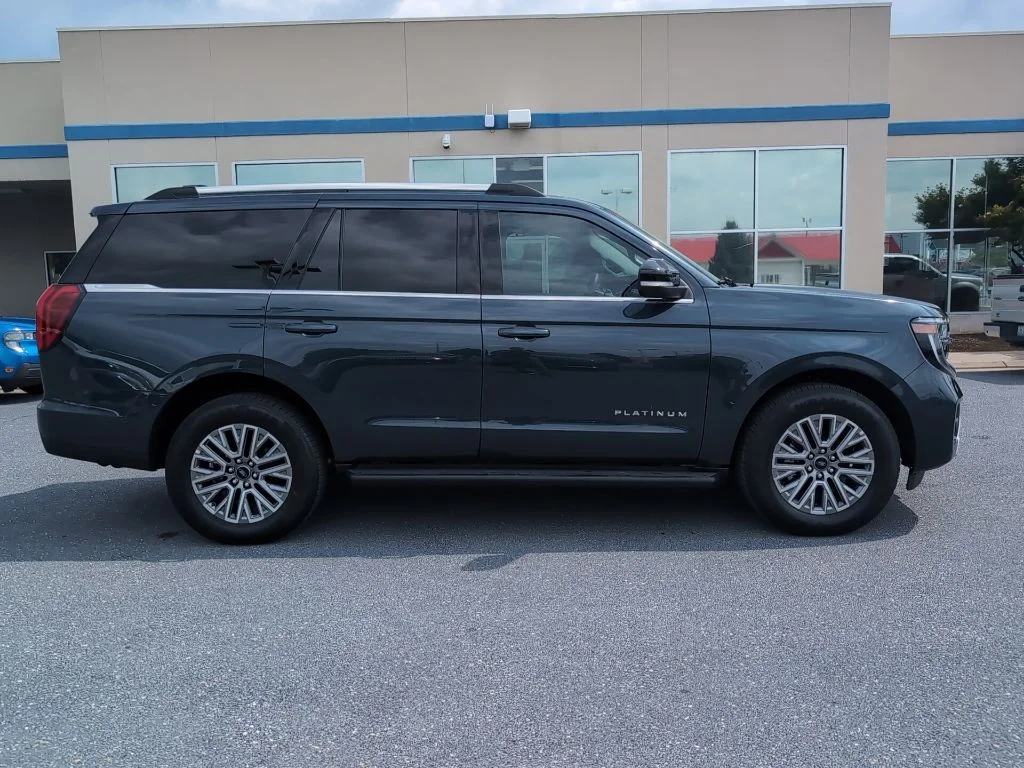 Used 2026 Blue Ford Platinum image 4