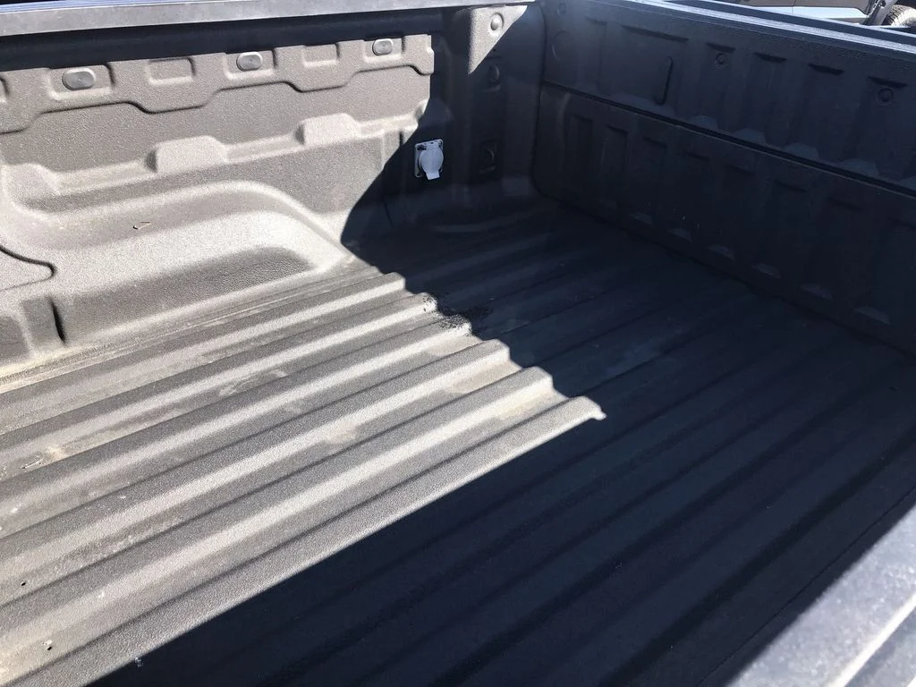 Used 2023 Silver GMC AT4 image 23