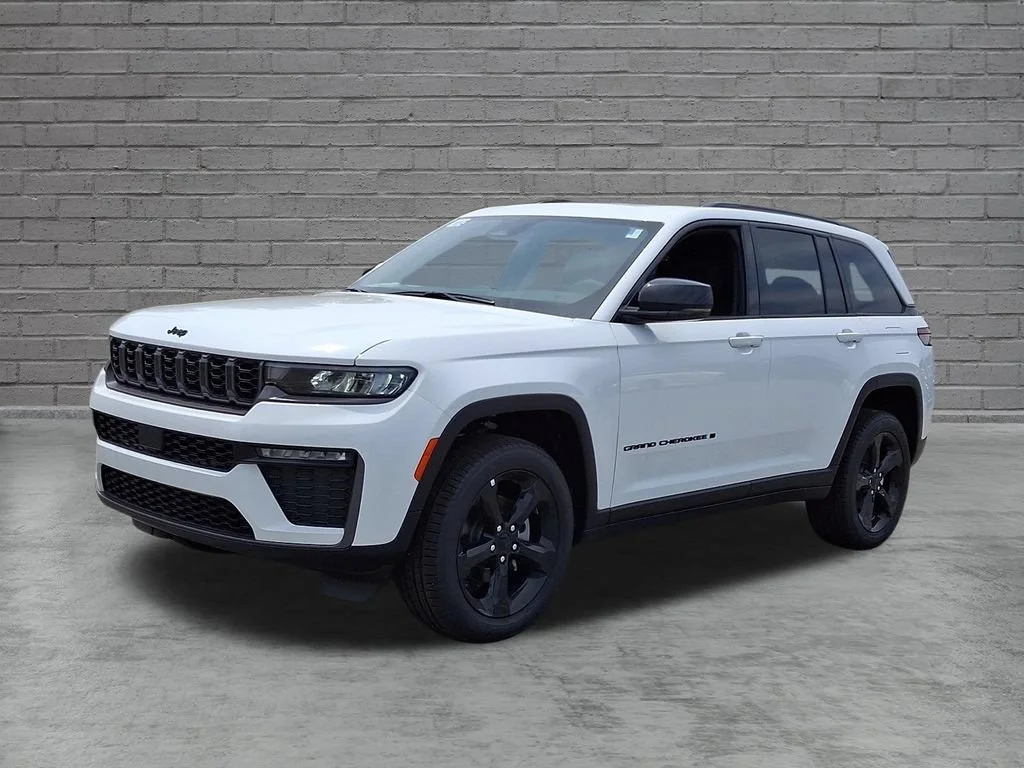 New 2026 Bright White Clearcoat Jeep Limited image 4