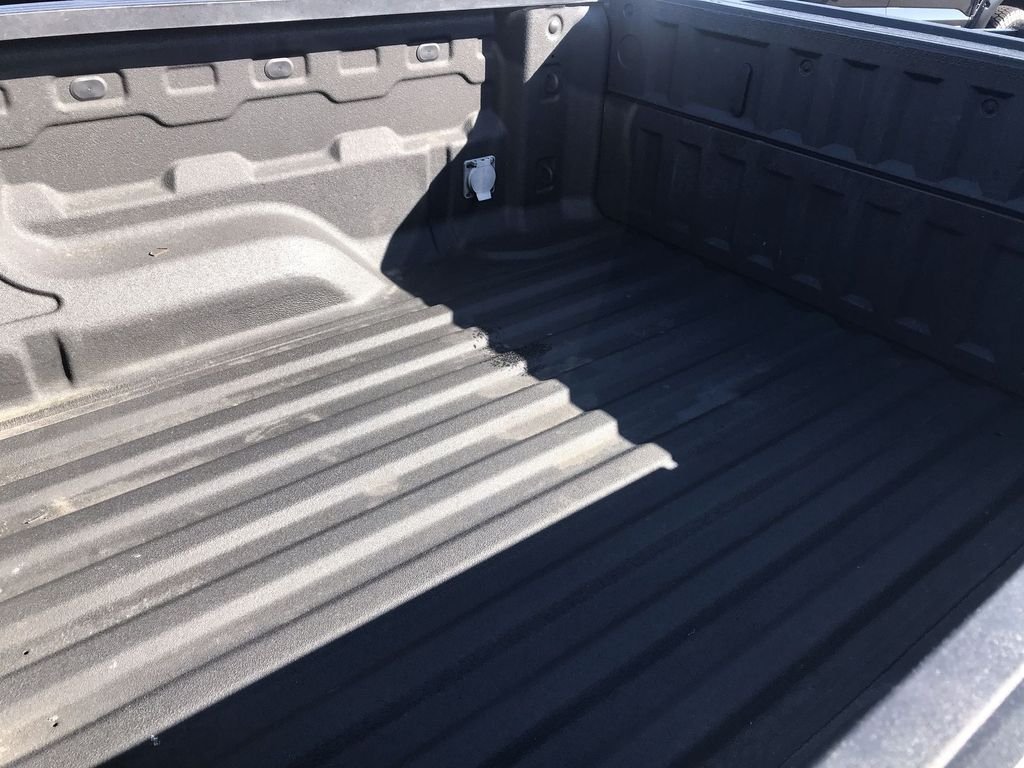 Used 2023 Silver GMC AT4 image 23