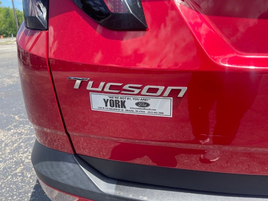 Used 2023 Red Hyundai SEL image 6