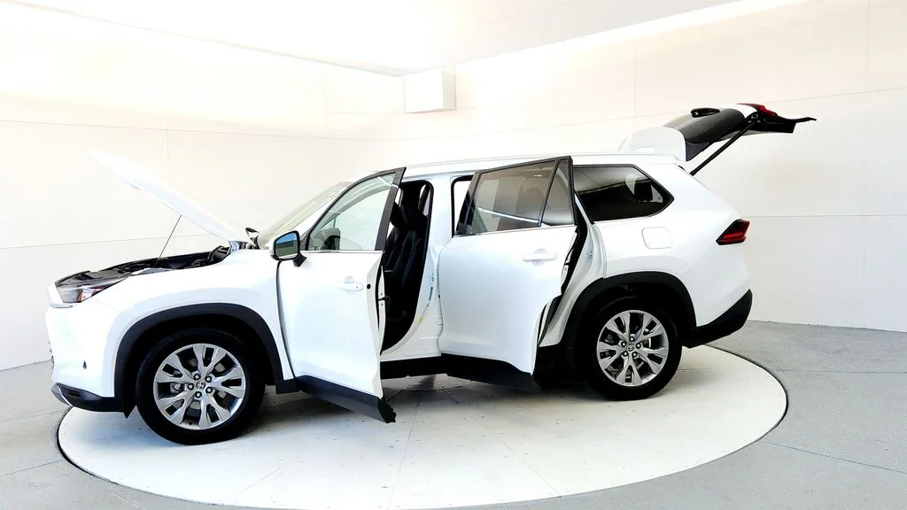 Certified Used 2025 Beige Toyota Limited image 10