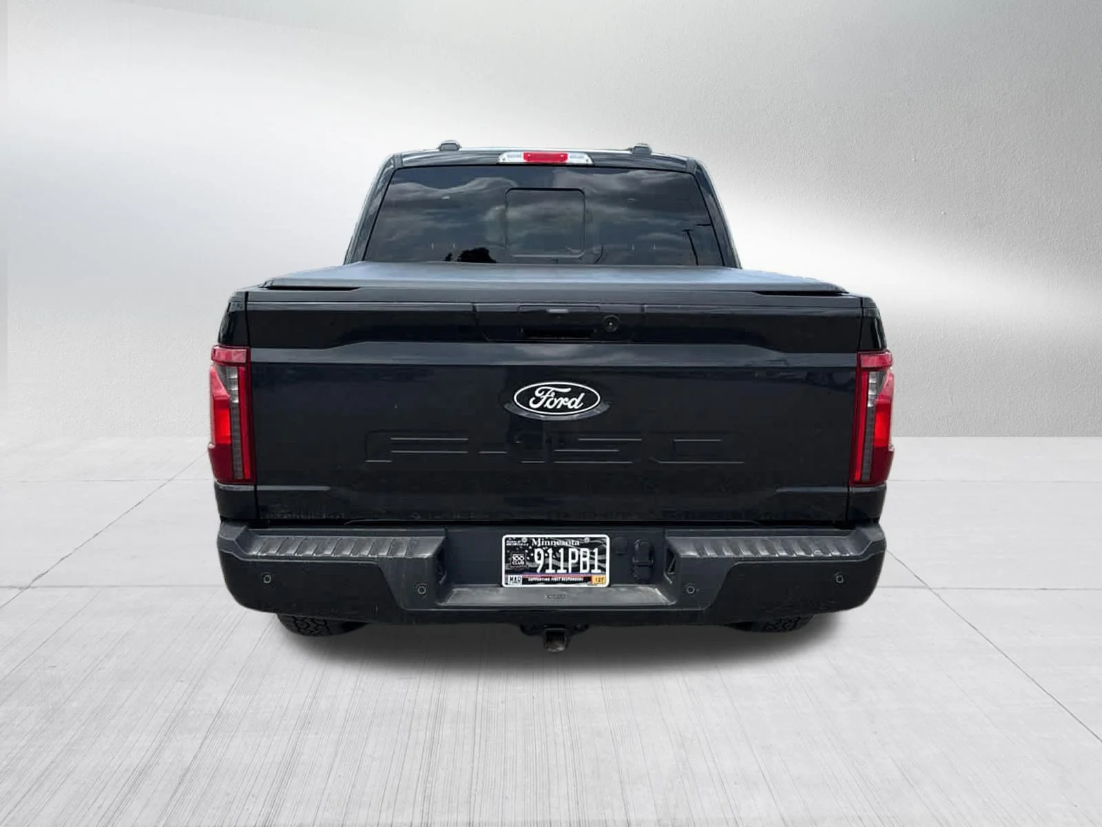 Used 2024 Agate Black Ford XLT image 9