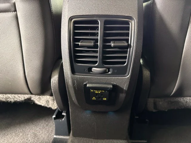 Used 2017 White Ford Titanium image 13