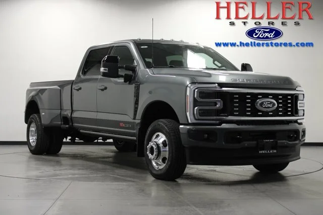 New 2026 Carbonized Gray Metallic Ford F-350® Platinum® image 24