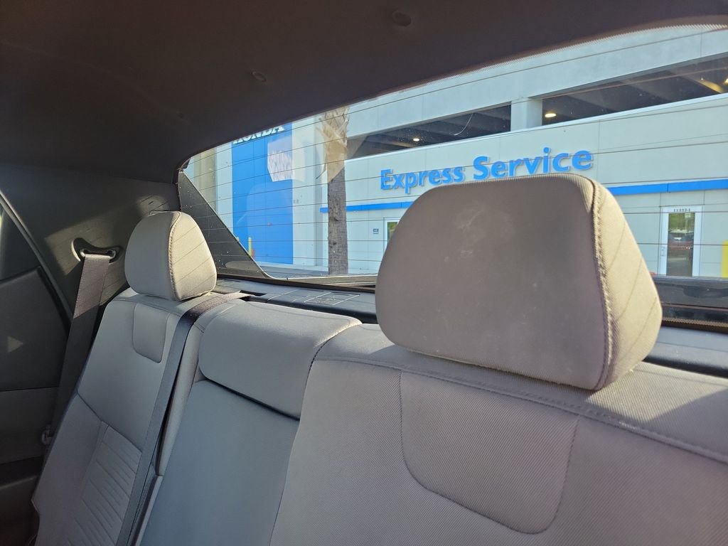 Used 2023 Gray Hyundai SEL image 14