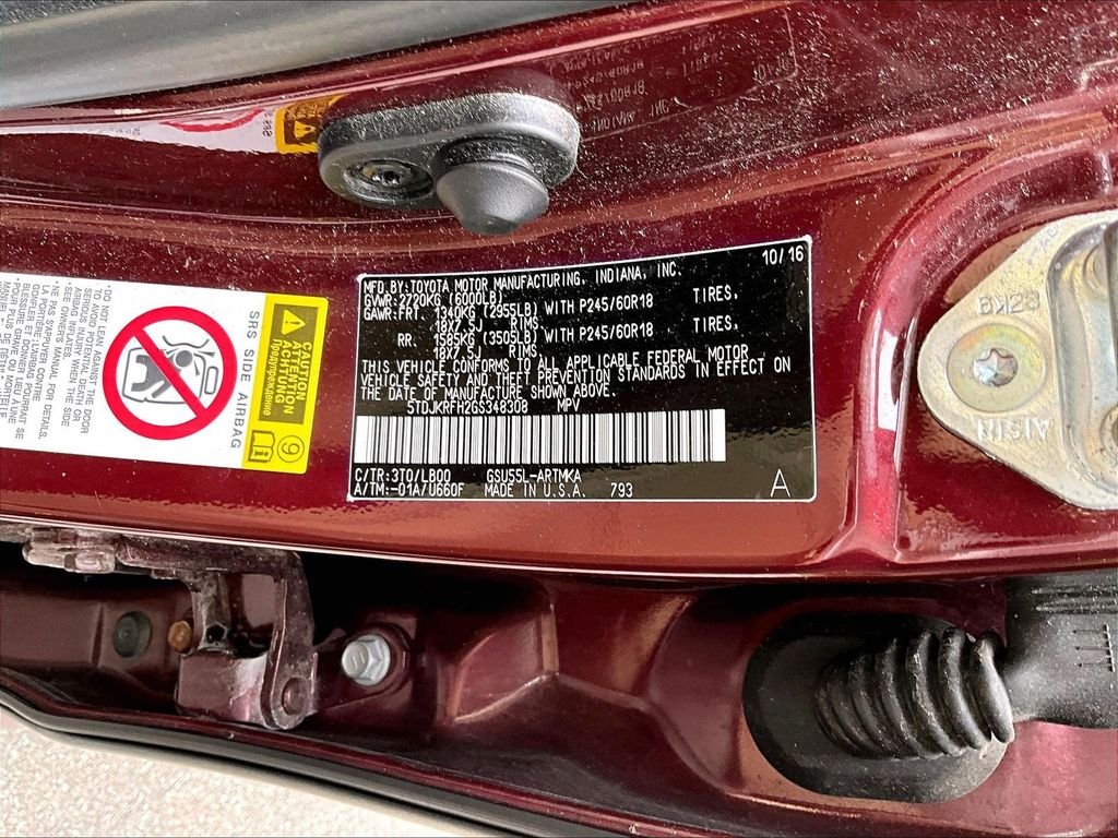 Used 2016 Red Toyota XLE V6 image 6