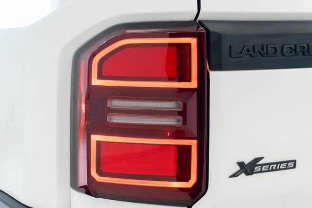Used 2025 White Toyota 1958 image 20