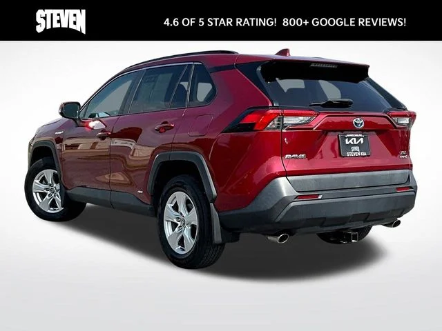 Used 2020 Red Toyota XLE image 4