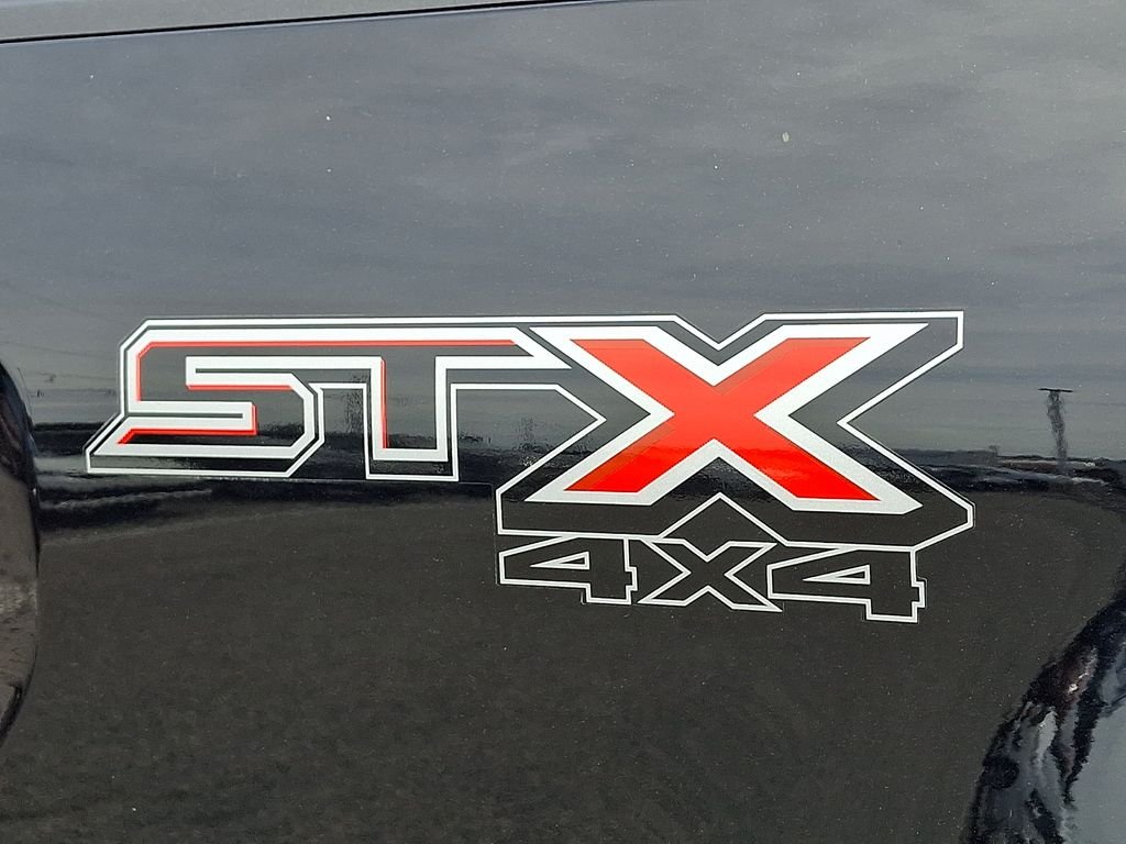 Used 2023 Black Metallic Ford XL image 32