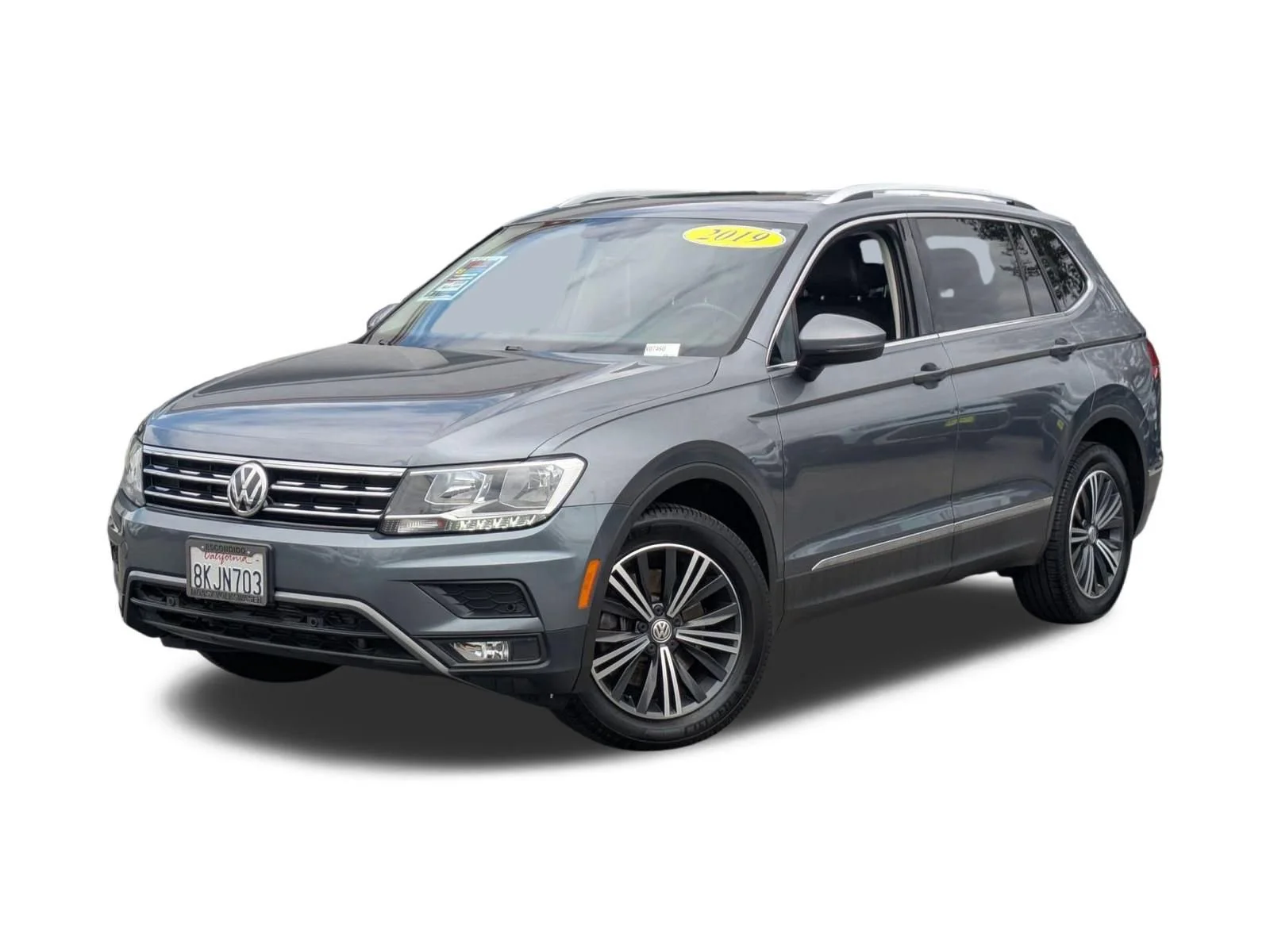 Used 2019 Platinum Gray Metallic Volkswagen SE image 1