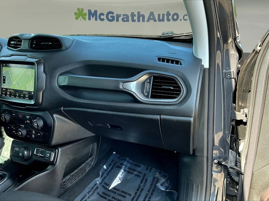 Used 2023 Gray Jeep Latitude image 28