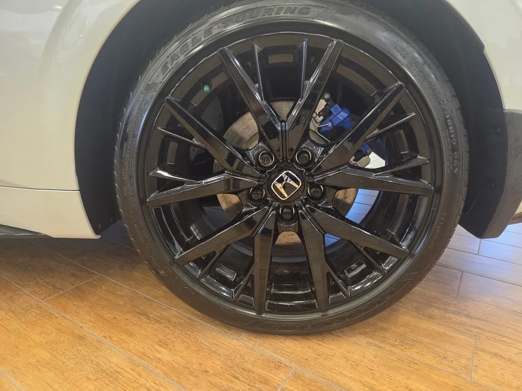 New 2026 Winter Frost Pearl Honda Hybrid image 49