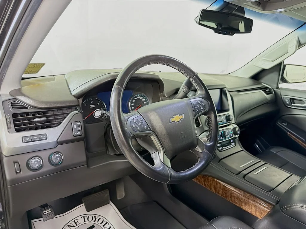 Used 2019 Black Chevrolet Premier image 10