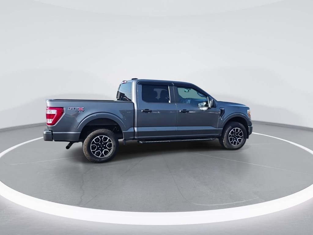 Used 2022 Gray Ford XL image 9