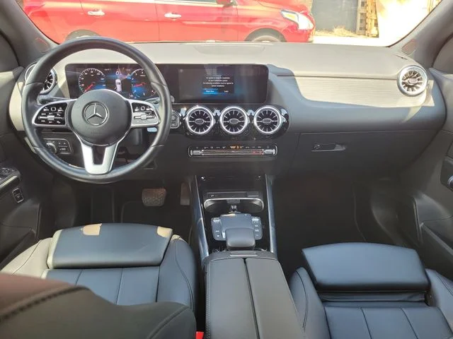 Used 2023 Gray Mercedes-Benz GLA 250 image 13