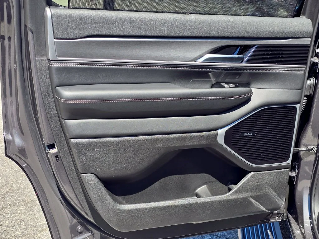New 2026 Gray Jeep Limited Reserve image 37