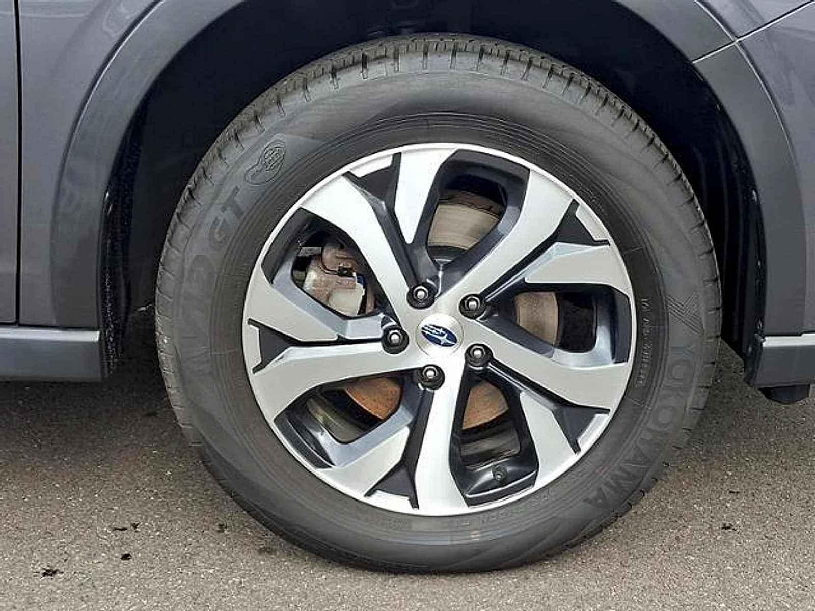 Used 2022 Magnetite Gray Metallic Subaru Touring XT image 9