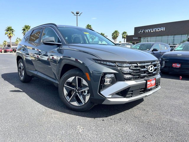 2026 Hyundai TUCSON SEL Premium FWD