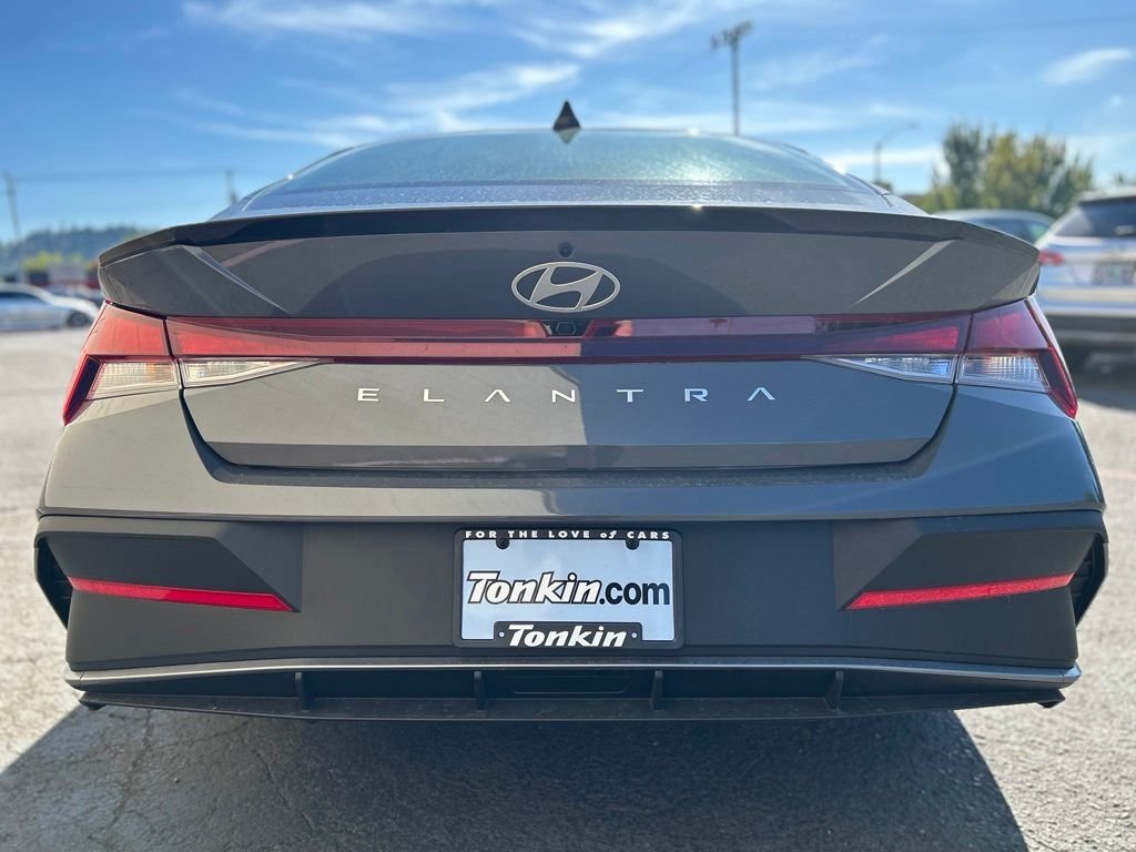 2026 Hyundai Elantra SEL Sport - Photo 7