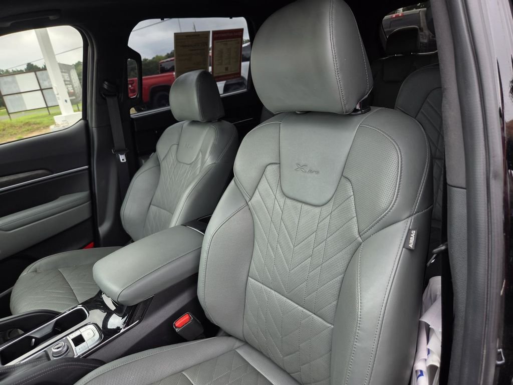 Used 2023 Ebony Black Kia SX-Prestige X-Pro image 15