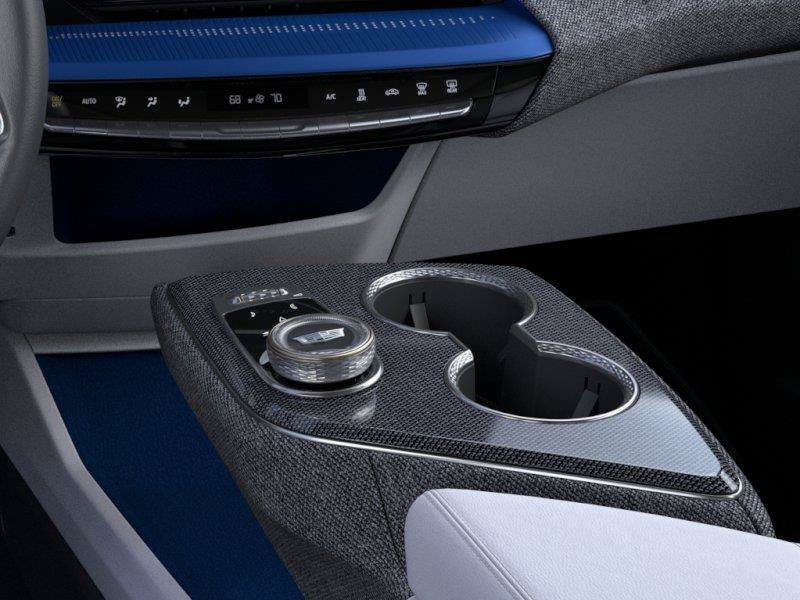 2027 Cadillac OPTIQ Luxury - Photo 23