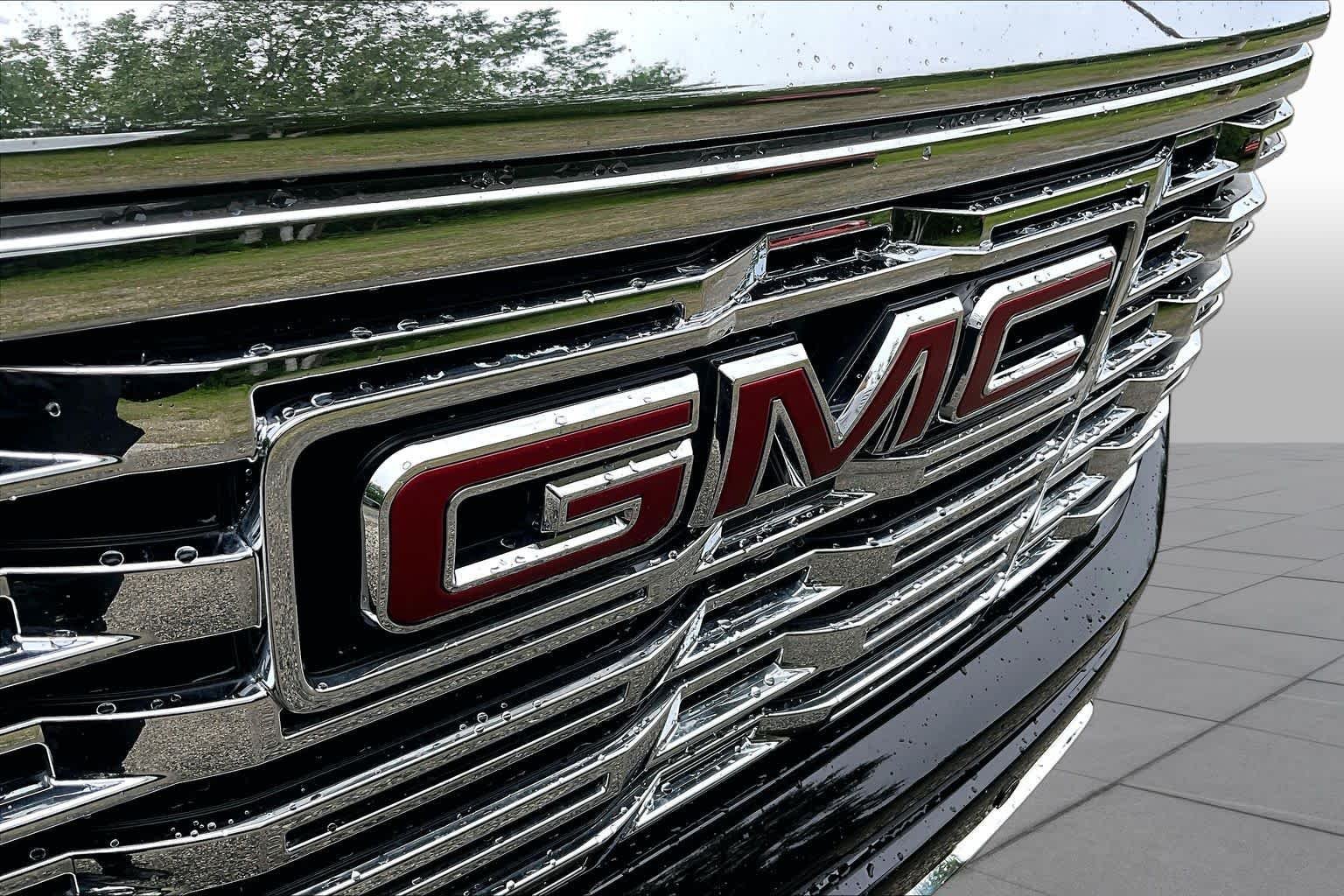 Certified Used 2023 Onyx Black GMC Denali image 32