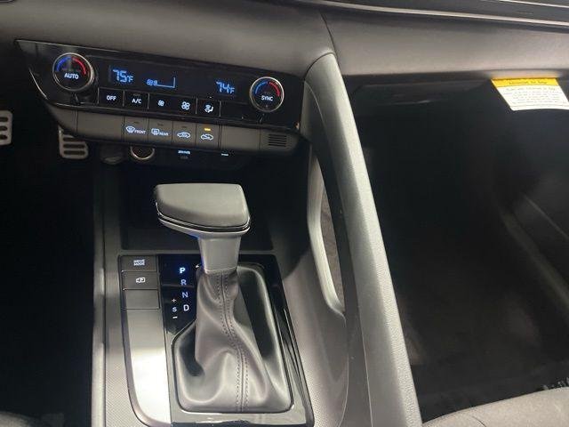 New 2026 White Hyundai SEL Sport image 16