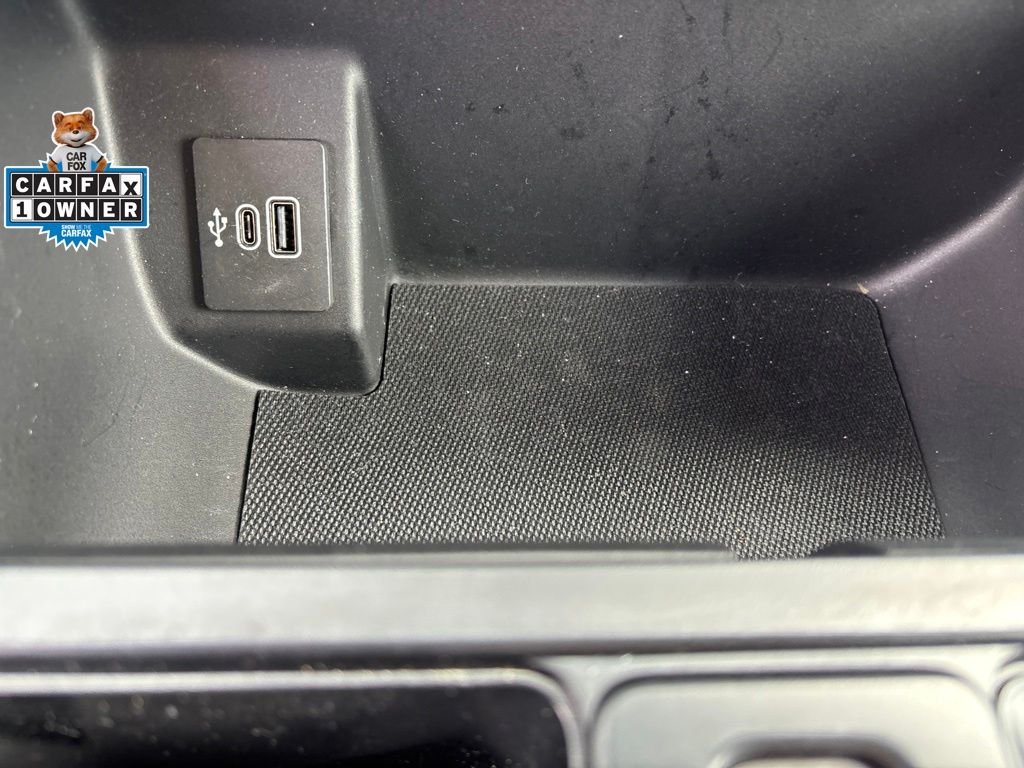 2025 Ford F-150 Lightning Flash - Photo 20