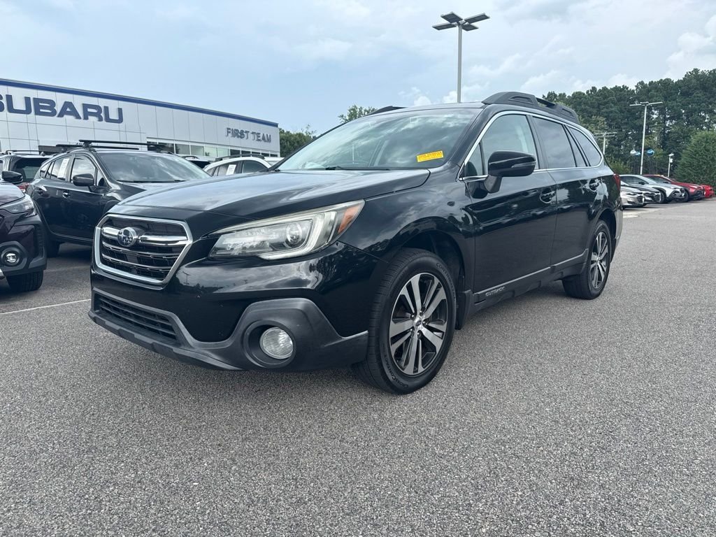Used 2018 Black Subaru 2.5i image 2