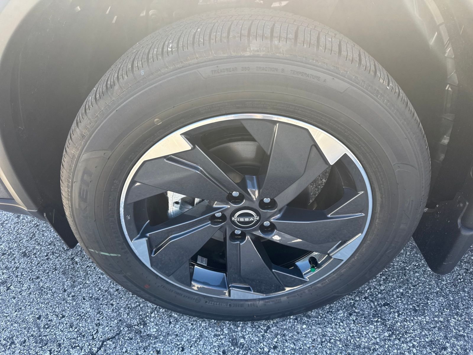 New 2026 Nissan Rogue SV 4D Sport Utility