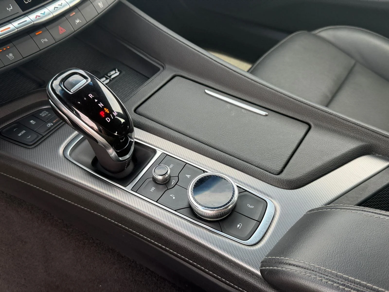 Used 2020 Black Raven Cadillac Premium Luxury image 31