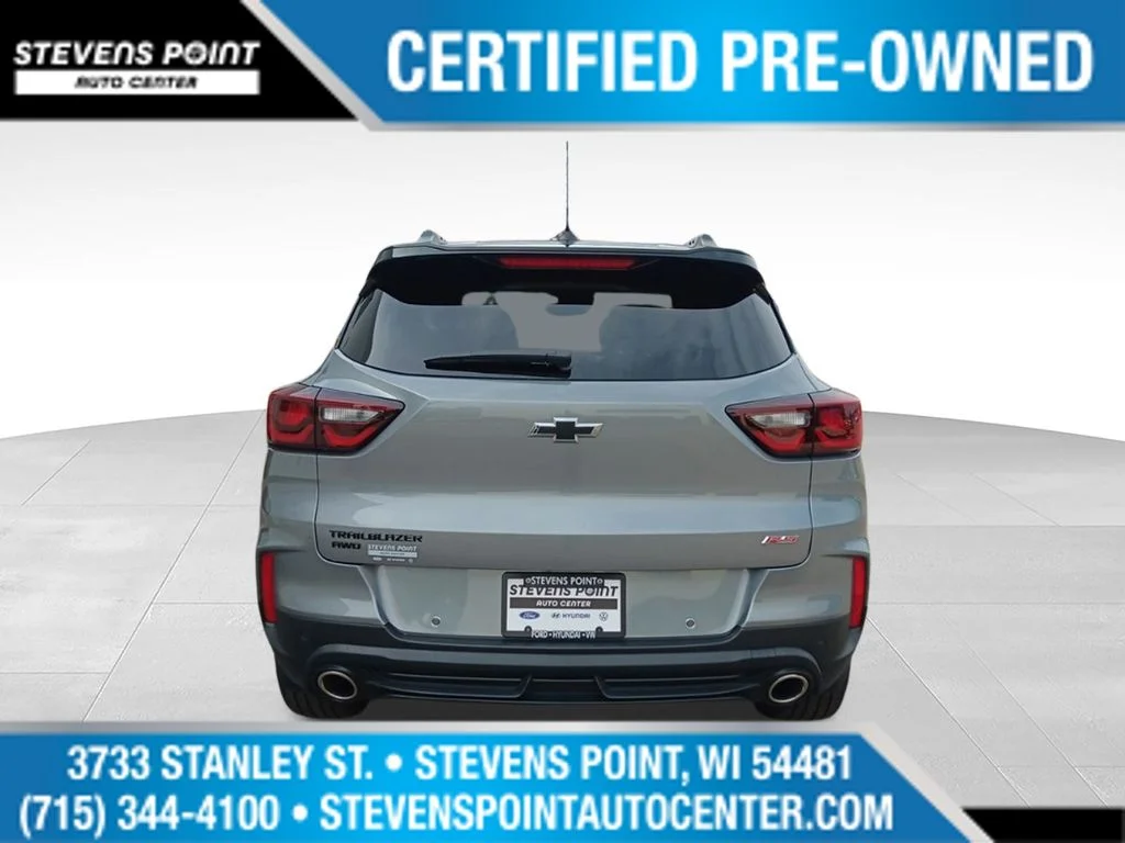 Used 2025 Sterling Gray Metallic Chevrolet RS image 9