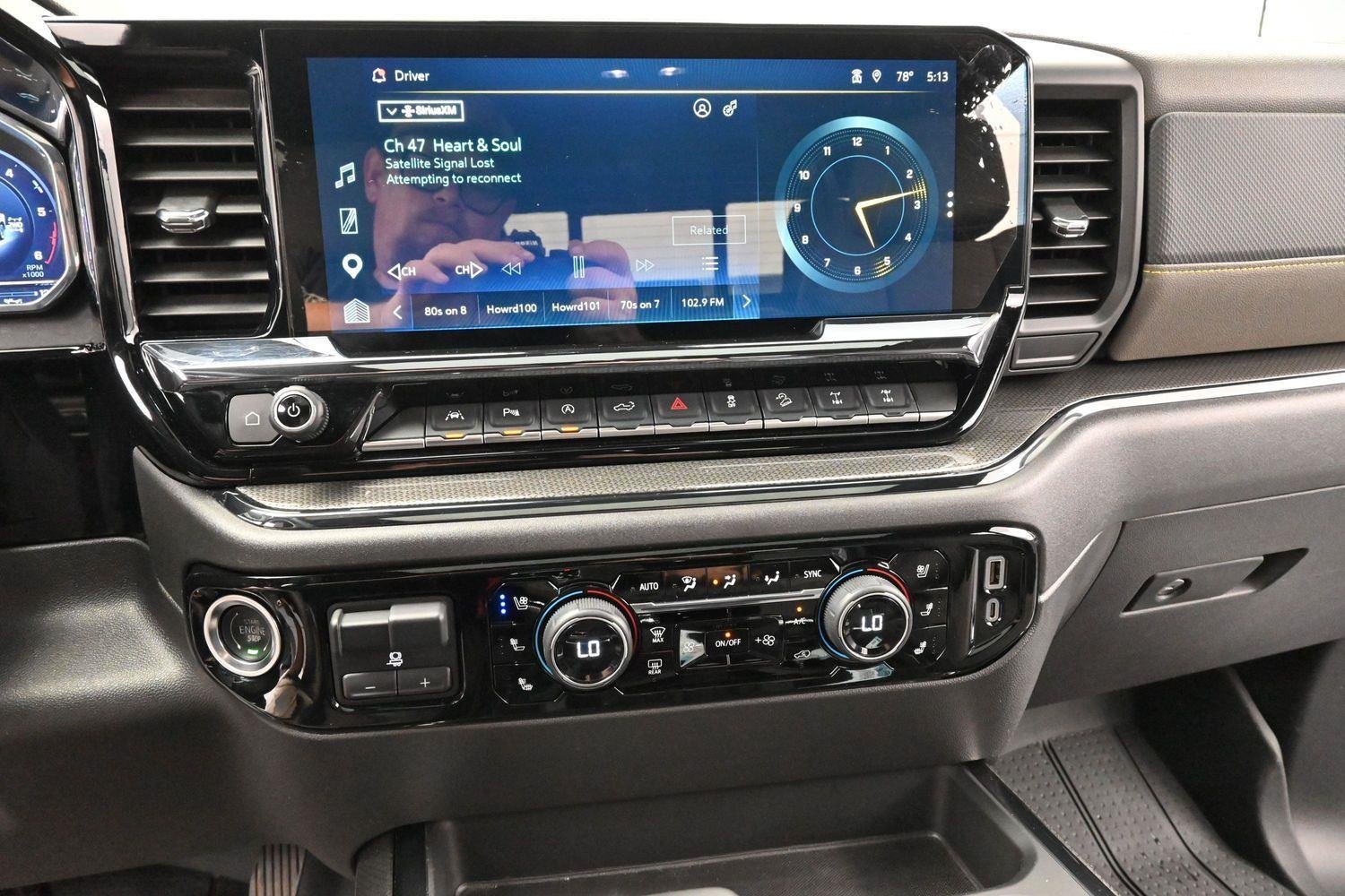 Used 2025 Slate Gray Metallic Chevrolet ZR2 image 22