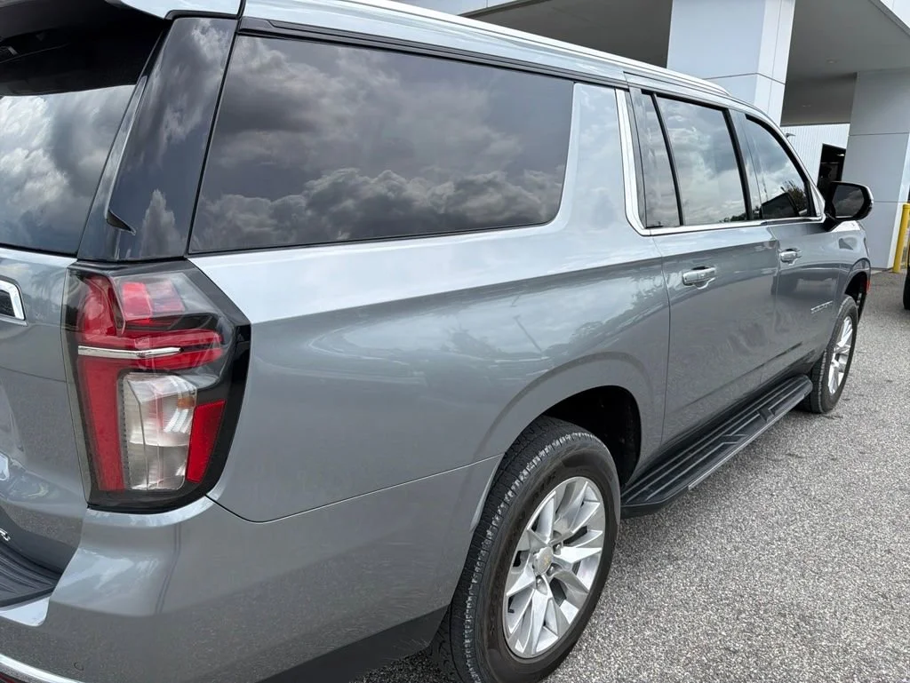 Used 2023 Sterling Gray Metallic Chevrolet Premier image 3